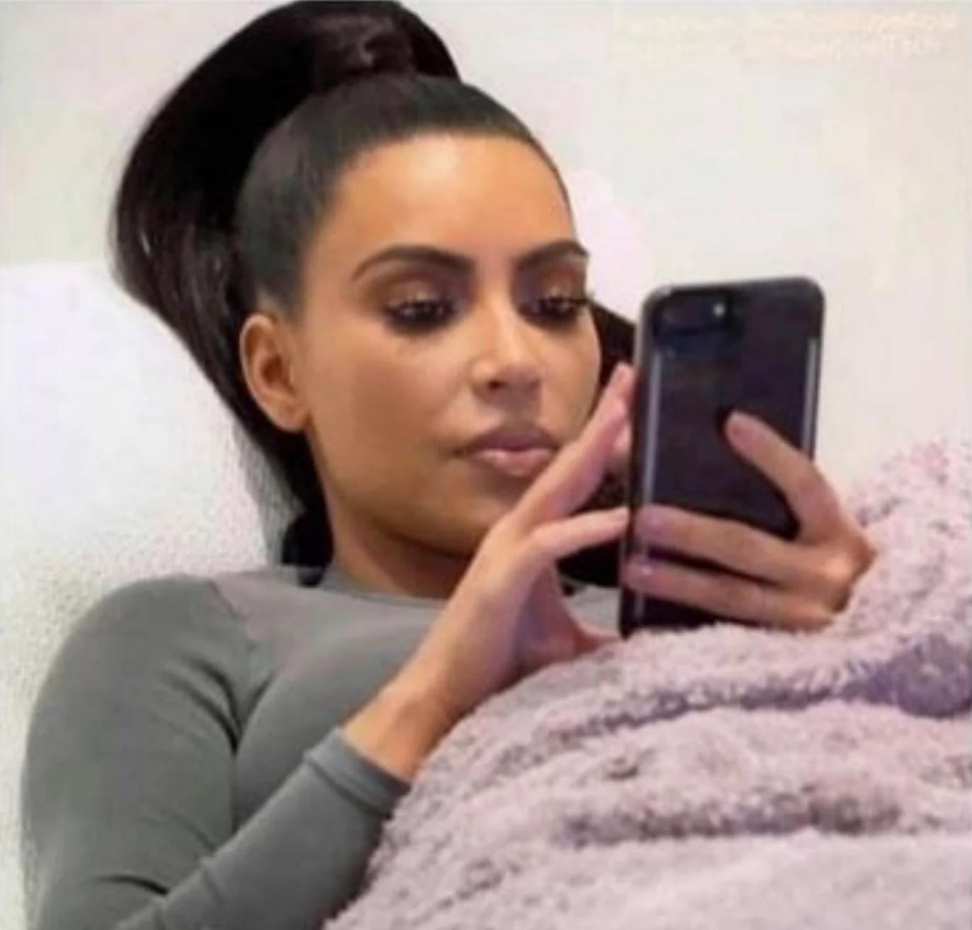 Early human communication methods circa 2000 B.C